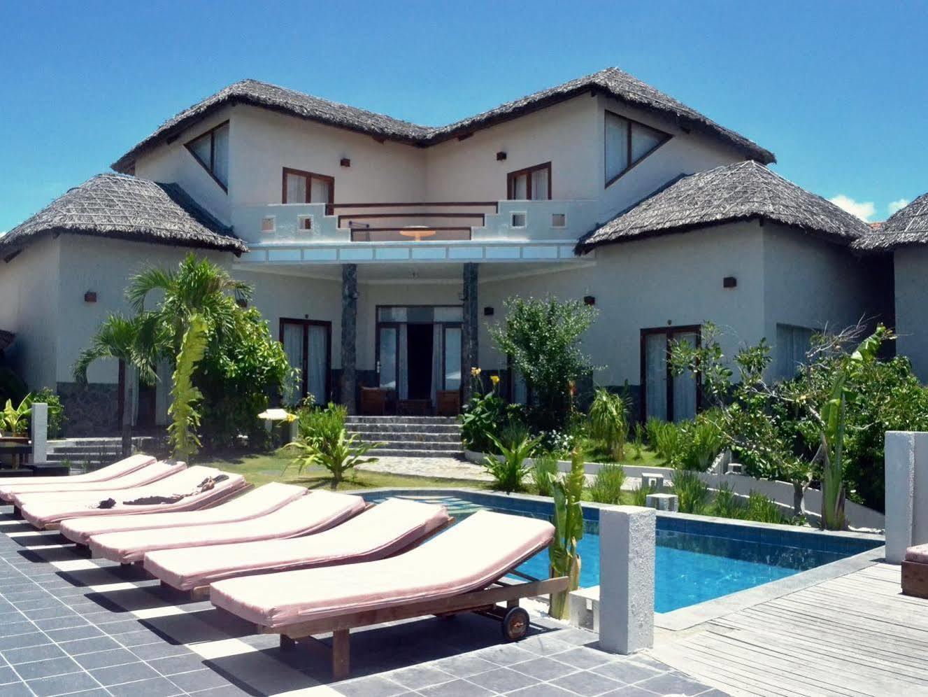 Mui Ne Hills Villa Hotel Exterior photo